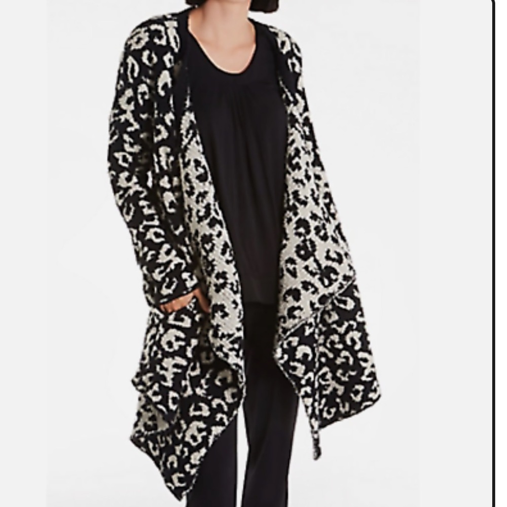 Ugg  Phoebe wrap cardigan, size M; new